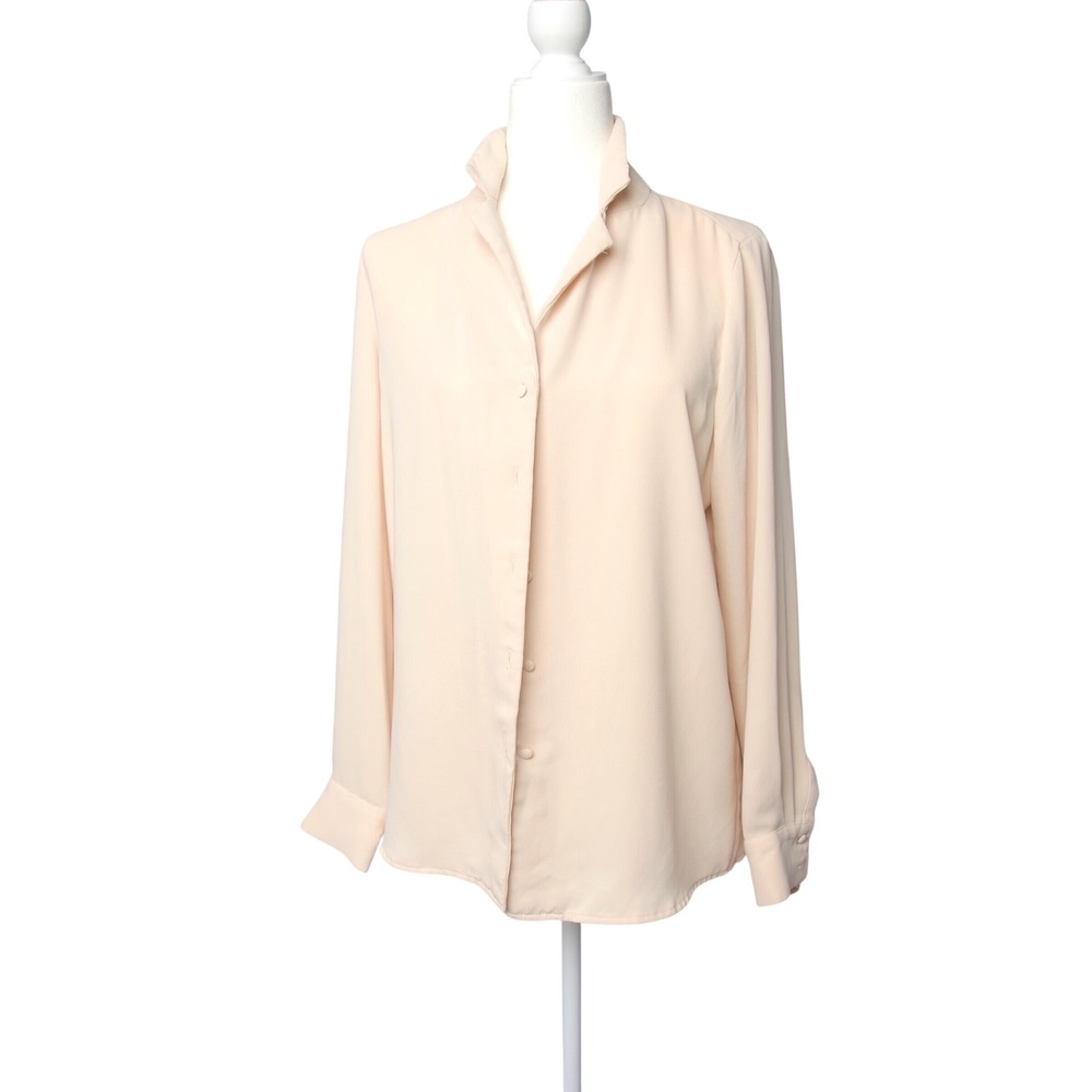 Long sleeve Elie. Tahari Deep cream professional/business loose fitting blouse